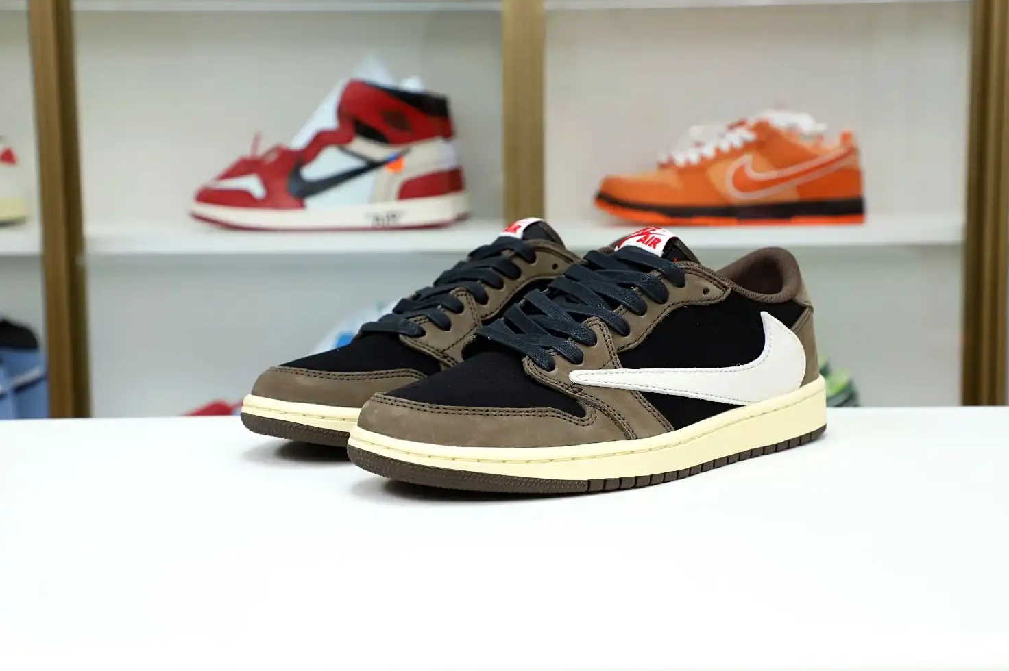 SP TS Jordan Kimikick x Jordan Travis OG Air Scott 1Low 0713